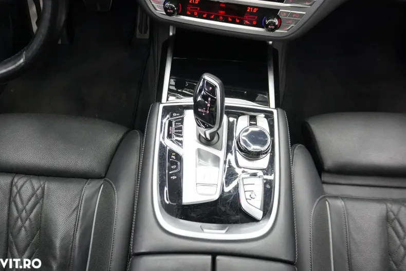 BMW Seria 7 din 2022 cu 158.407 km - oferta BMW139820 - foto 18