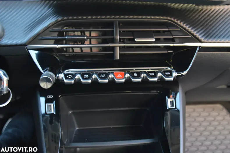 Peugeot 2008 din 2020 cu 128.700 km - oferta PEU139825 - foto 25