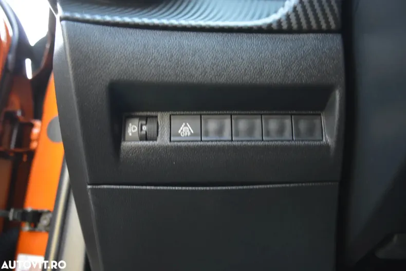 Peugeot 2008 din 2020 cu 128.700 km - oferta PEU139825 - foto 31