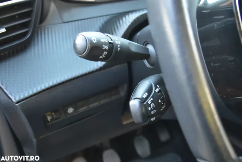 Peugeot 2008 din 2020 cu 128.700 km - oferta PEU139825 - foto 32