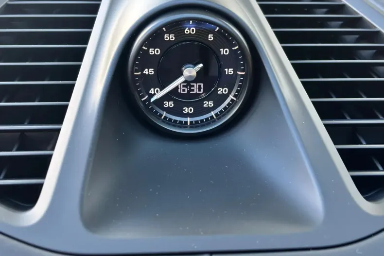 Porsche Macan din 2025 cu 12.000 km - oferta POR139828 - foto 20