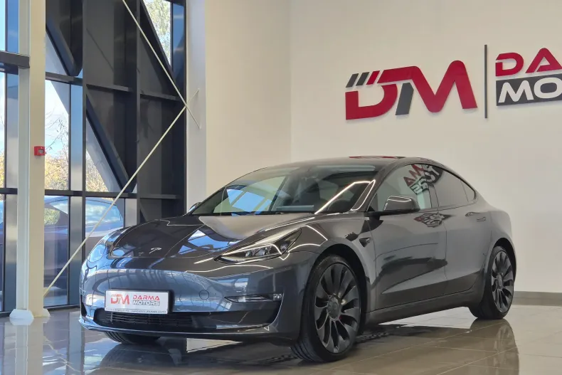 Tesla Model 3 din 2022 cu 70.900 km - oferta TES139845 - foto 3