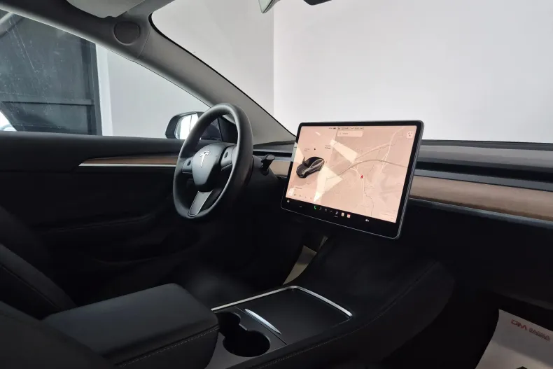 Tesla Model 3 din 2022 cu 70.900 km - oferta TES139845 - foto 8