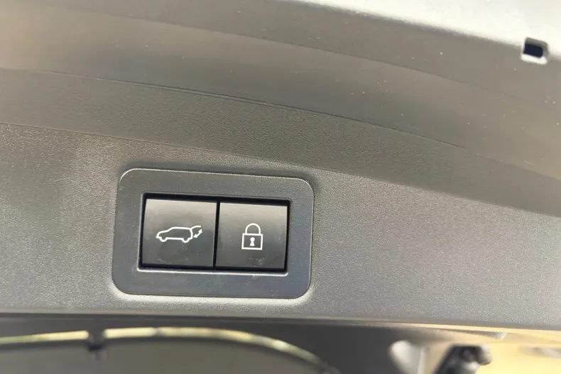 Toyota Corolla din 2020 cu 120.200 km - oferta TOY139861 - foto 20