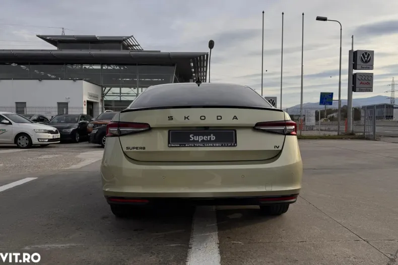 Skoda Superb din 2025 cu 3.000 km - oferta SKO139869 - foto 6
