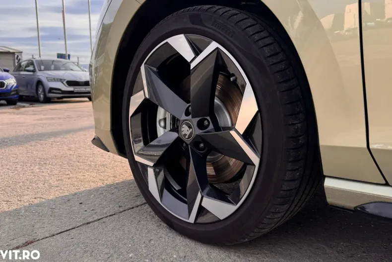 Skoda Superb din 2025 cu 3.000 km - oferta SKO139869 - foto 19