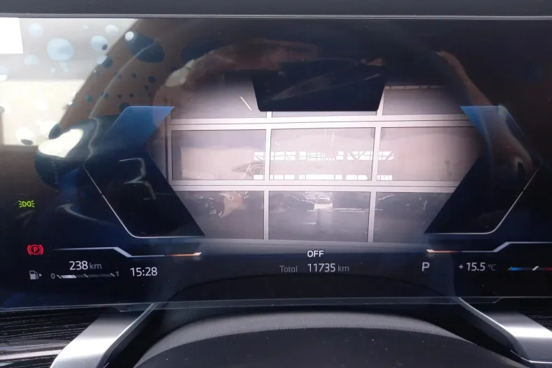 BMW Seria 7 din 2025 cu 11.735 km - oferta BMW139873 - foto 9