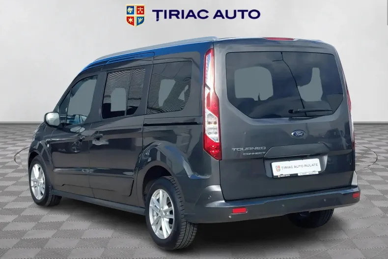 Ford Tourneo Connect din 2020 cu 132.481 km - oferta FOR139874 - foto 4