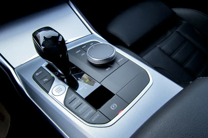 BMW Seria 3 din 2021 cu 39.876 km - oferta BMW139879 - foto 27