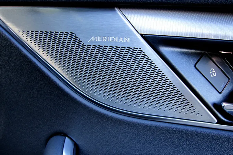 Jaguar F-Pace din 2021 cu 41.039 km - oferta JAG139880 - foto 9