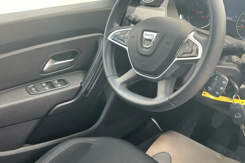 Dacia Duster din 2021 cu 63.739 km - oferta DAC139890 - foto 24