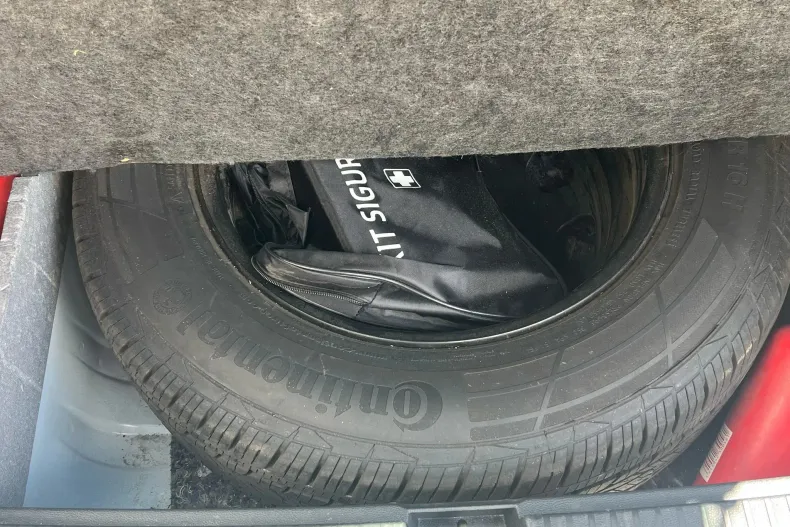 Dacia Duster din 2021 cu 63.739 km - oferta DAC139890 - foto 27