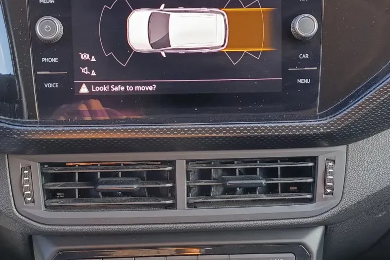 Volkswagen T-Cross din 2023 cu 92.194 km - oferta VOL139893 - foto 8