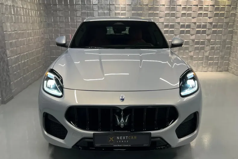 Maserati Grecale din 2023 cu 30.790 km - oferta MAS139894 - foto 2