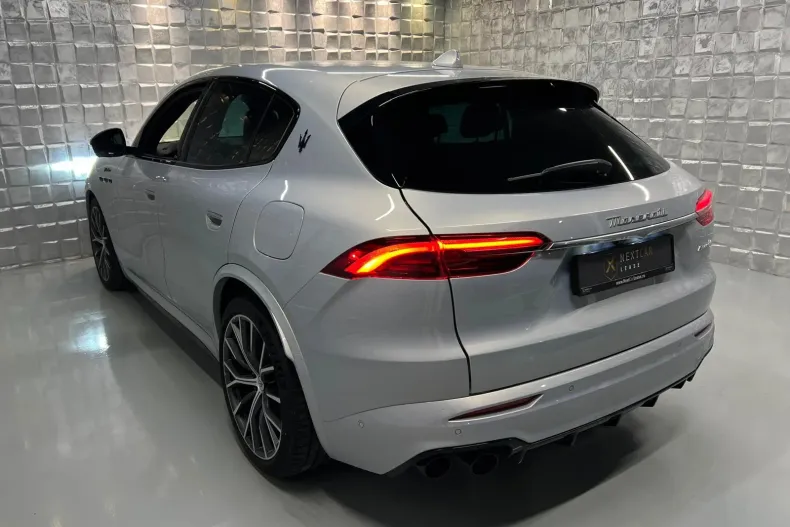 Maserati Grecale din 2023 cu 30.790 km - oferta MAS139894 - foto 6