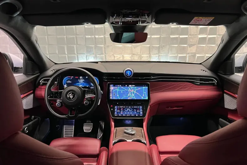 Maserati Grecale din 2023 cu 30.790 km - oferta MAS139894 - foto 12