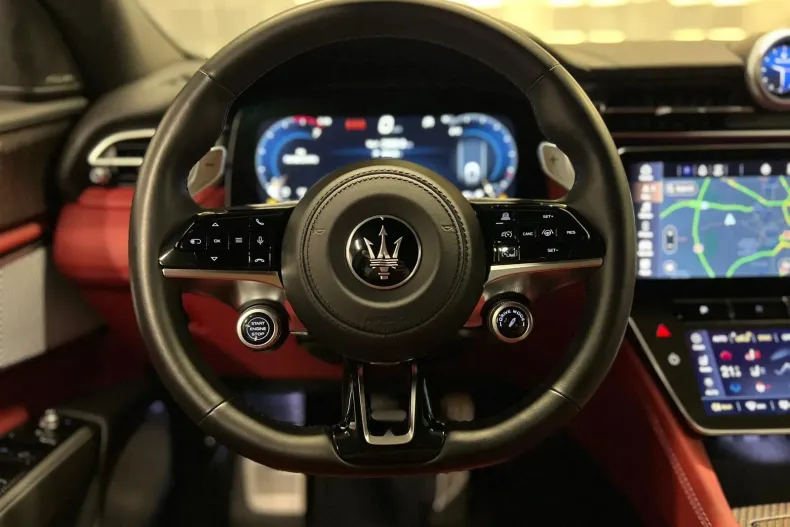 Maserati Grecale din 2023 cu 30.790 km - oferta MAS139894 - foto 23