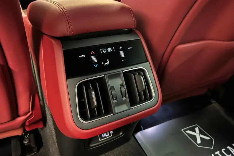 Maserati Grecale din 2023 cu 30.790 km - oferta MAS139894 - foto 27