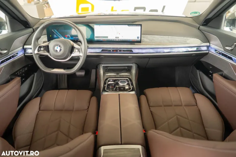 BMW Seria 7 din 2024 cu 43.300 km - oferta BMW139897 - foto 18