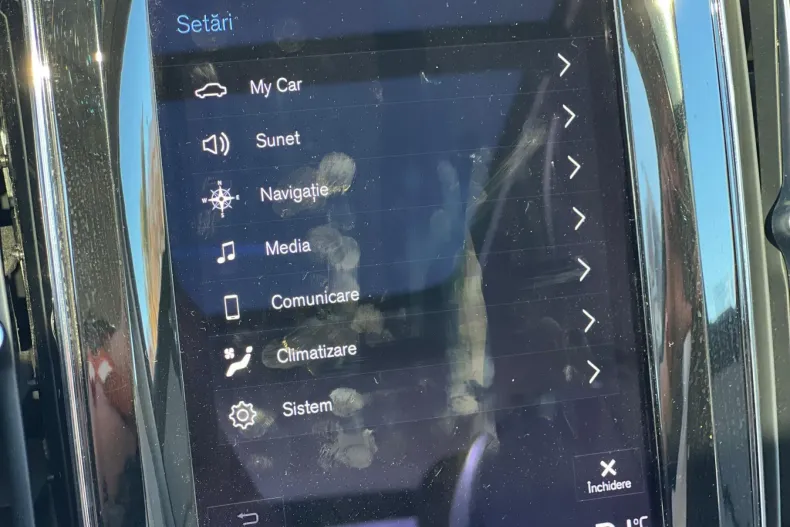 Volvo XC60 din 2020 cu 95.000 km - oferta VOL139903 - foto 24