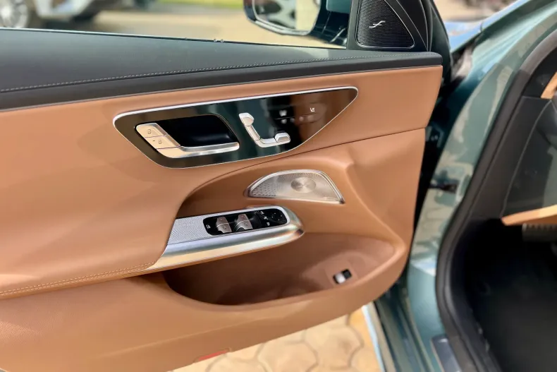 Mercedes-Benz E din 2025 cu 3 km - oferta MER139918 - foto 9