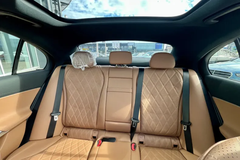 Mercedes-Benz E din 2025 cu 3 km - oferta MER139918 - foto 13