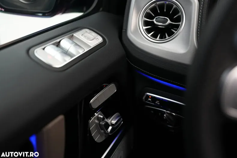 Mercedes-Benz G din 2023 cu 9.200 km - oferta MER139923 - foto 20