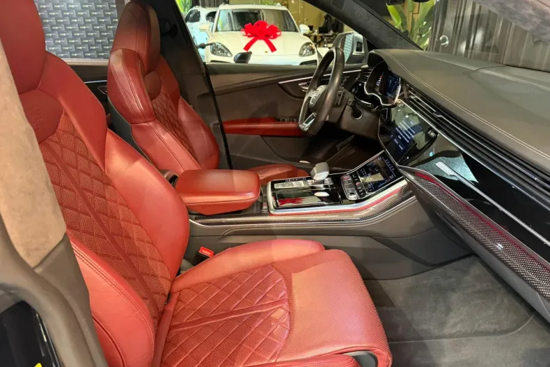 Audi SQ8 din 2019 cu 84.000 km - oferta AUD139929 - foto 33