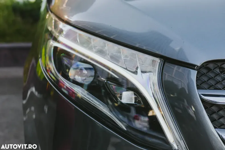 Mercedes-Benz V din 2019 cu 89.000 km - oferta MER139939 - foto 5