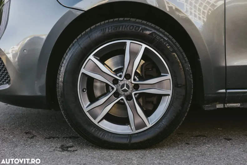 Mercedes-Benz V din 2019 cu 89.000 km - oferta MER139939 - foto 6