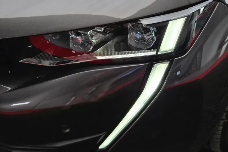 Peugeot 508 din 2023 cu 163.961 km - oferta PEU139949 - foto 35