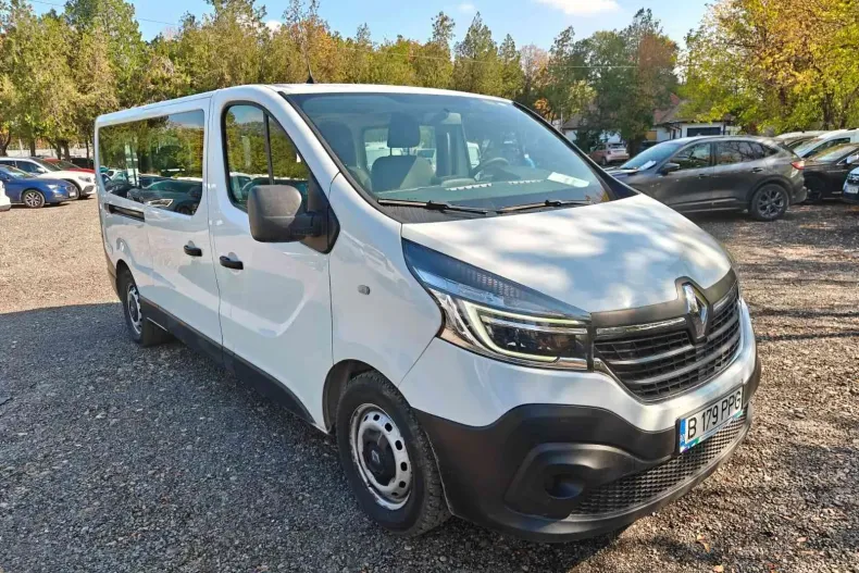 Renault Trafic din 2020 cu 176.752 km - oferta REN139967 - foto 3