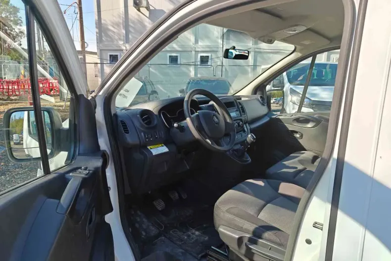 Renault Trafic din 2020 cu 176.752 km - oferta REN139967 - foto 8