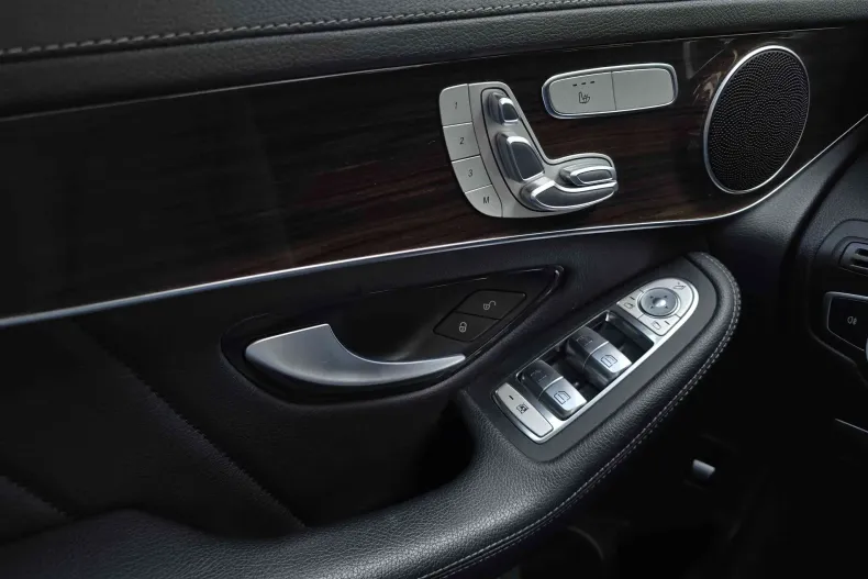 Mercedes-Benz GLC din 2022 cu 126.554 km - oferta MER139972 - foto 11