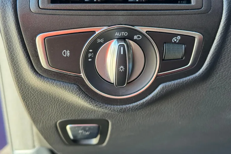 Mercedes-Benz GLC din 2020 cu 78.801 km - oferta MER139994 - foto 20