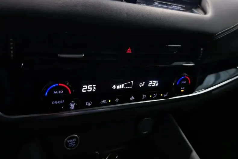 Nissan Qashqai din 2023 cu 72.817 km - oferta NIS139997 - foto 12