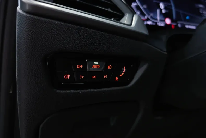 BMW Seria 3 din 2019 cu 138.959 km - oferta BMW140001 - foto 28