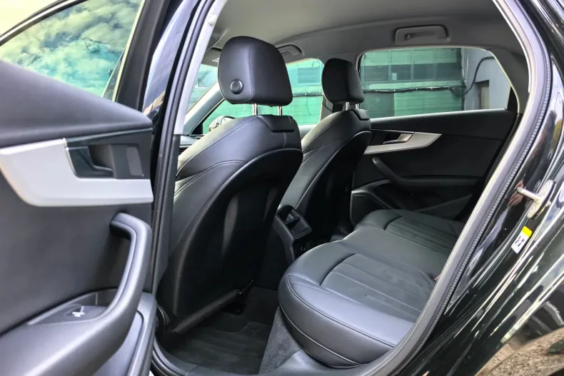 Audi A4 din 2021 cu 119.221 km - oferta AUD140002 - foto 8