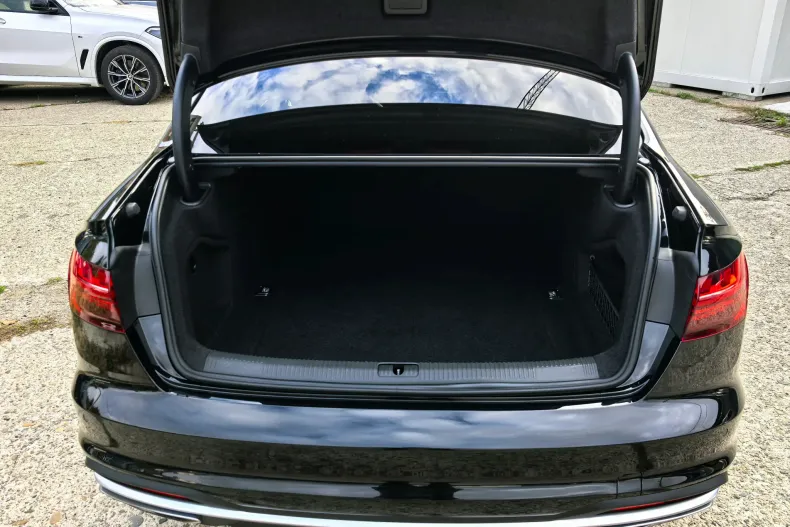 Audi A4 din 2021 cu 119.221 km - oferta AUD140002 - foto 25