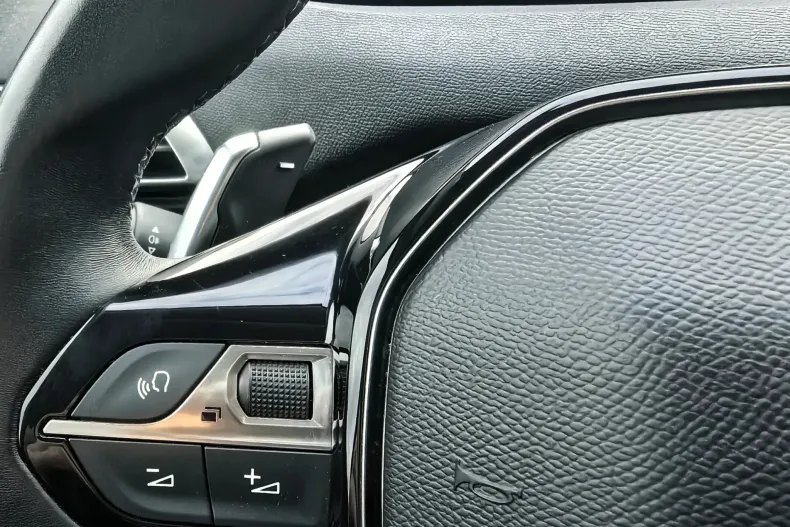 Peugeot 3008 din 2021 cu 108.975 km - oferta PEU140003 - foto 20