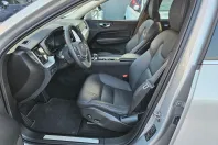 Volvo XC60 din 2022 cu 95.600 km - oferta VOL140005 - foto 12