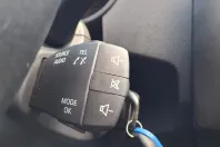 Dacia Duster din 2021 cu 100.230 km - oferta DAC140006 - foto 21