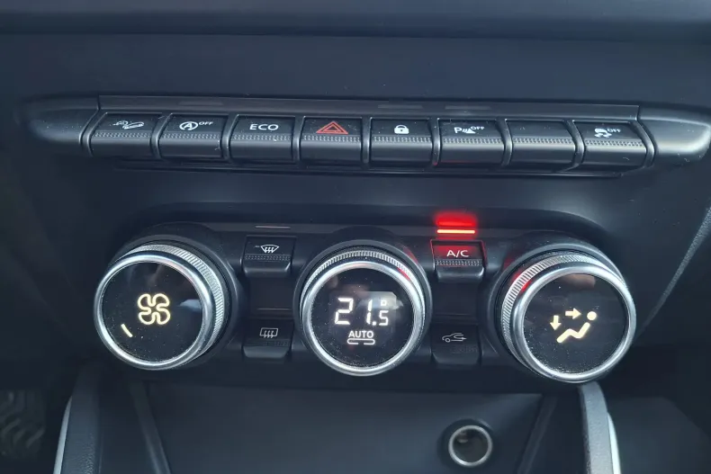 Dacia Duster din 2021 cu 100.230 km - oferta DAC140006 - foto 26