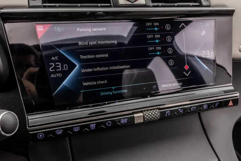 DS Automobiles DS 7 Crossback din 2020 cu 72.000 km - oferta DSA140016 - foto 32