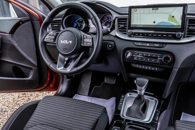 Kia XCeed din 2022 cu 26.000 km - oferta KIA140018 - foto 7