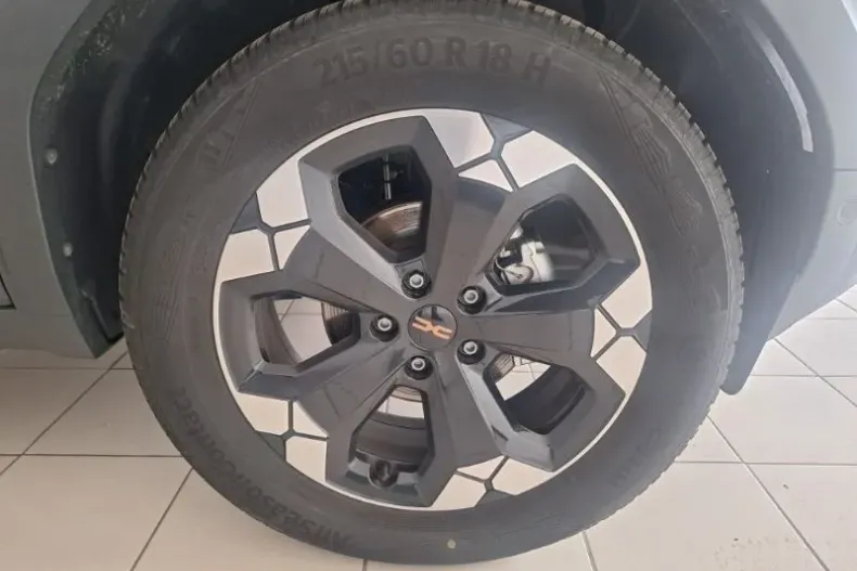 Dacia Duster din 2024 cu 700 km - oferta DAC140055 - foto 8