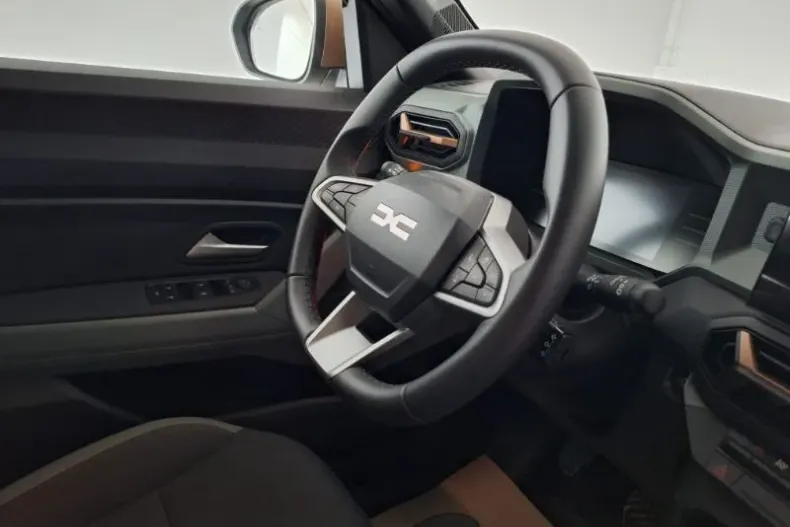 Dacia Duster din 2024 cu 700 km - oferta DAC140055 - foto 17