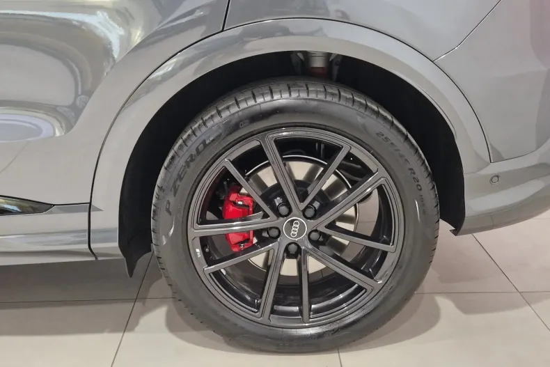 Audi Q5 din 2025 cu 5.000 km - oferta AUD140062 - foto 10