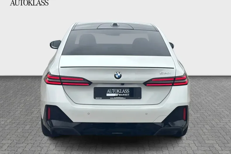 BMW Seria 5 din 2024 cu 26.500 km - oferta BMW140071 - foto 4