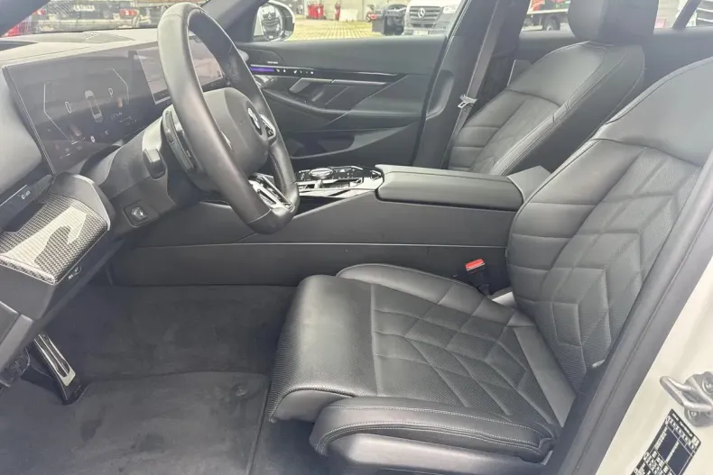 BMW Seria 5 din 2024 cu 26.500 km - oferta BMW140071 - foto 13